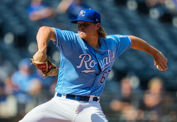 Sep 16, 2021; Kansas City, Missouri, USA; Kansas City Royals relief pitcher Gabe Speier (67) pitches against the Oakland Athletics during the fifth inning at Kauffman Stadium. Mandatory Credit: Jay Biggerstaff-USA TODAY Sports